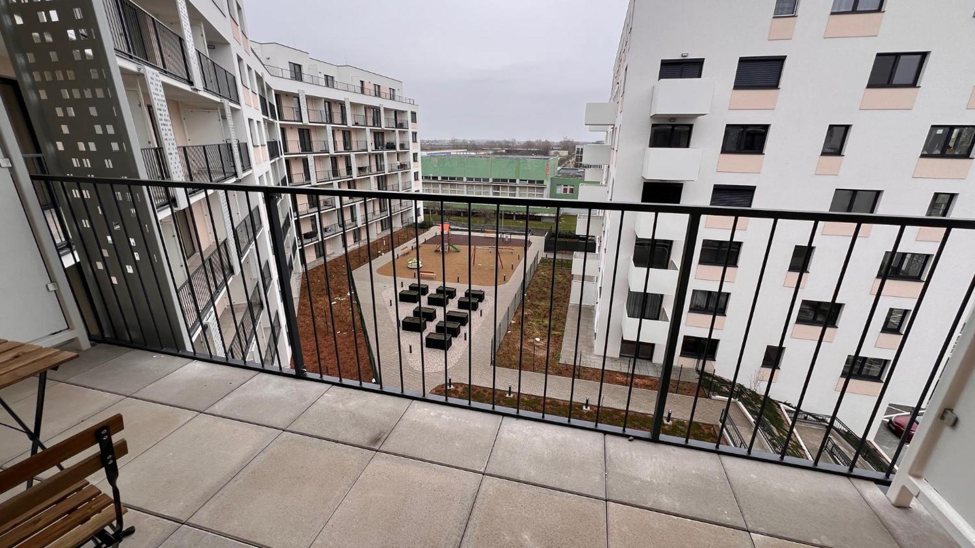 1 Room Apartment With Terrace, New Building 55 Bratislava Exterior photo